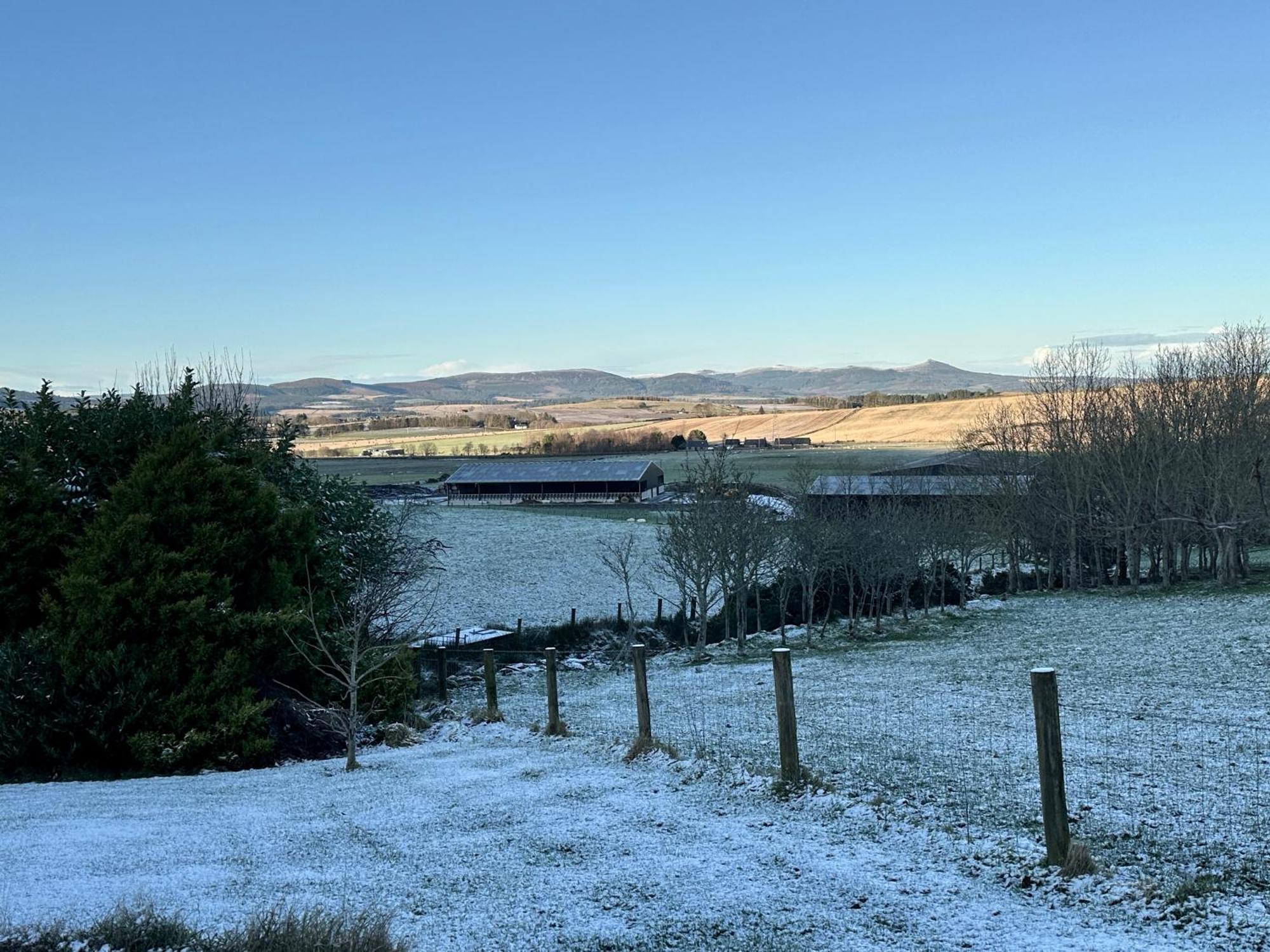 インヴァルリー Awakening Alchemy Retreat Centre Bed & Breakfast エクステリア 写真