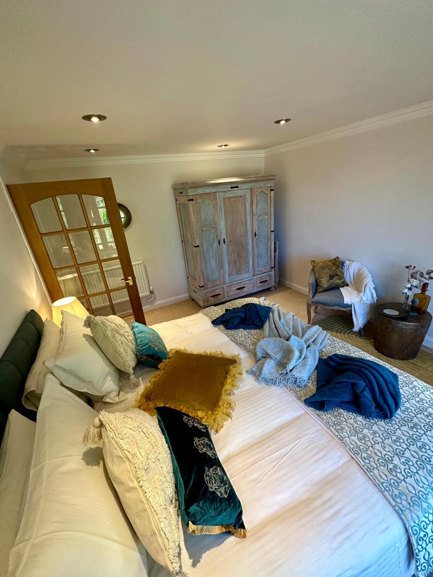 インヴァルリー Awakening Alchemy Retreat Centre Bed & Breakfast エクステリア 写真